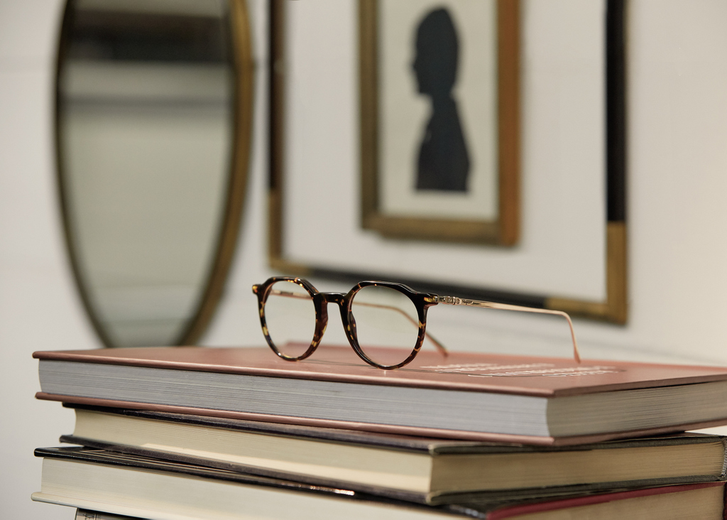 Collection capsule de lunettes pour hommes de Salvatore Ferragamo