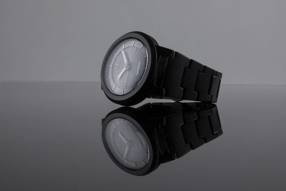 RS-0, la nouvelle montre de la collection RED SOLAR par FOB PARIS