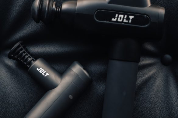 JOLT Mini, le pistolet compact et léger de massage par vibrations